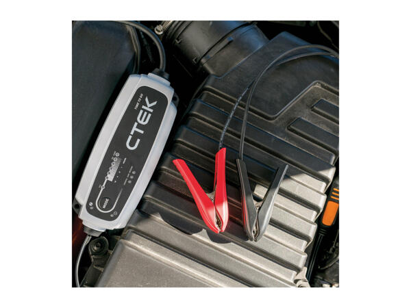 CTEK CT5 Time To Go Battery Charger & Maintainer
