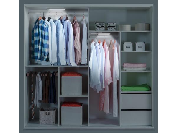 Cordless Under-Cabinet Light