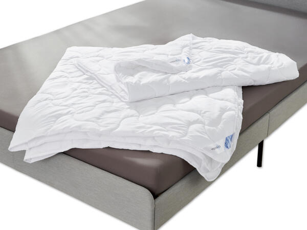 Mikrofaser-Steppbett