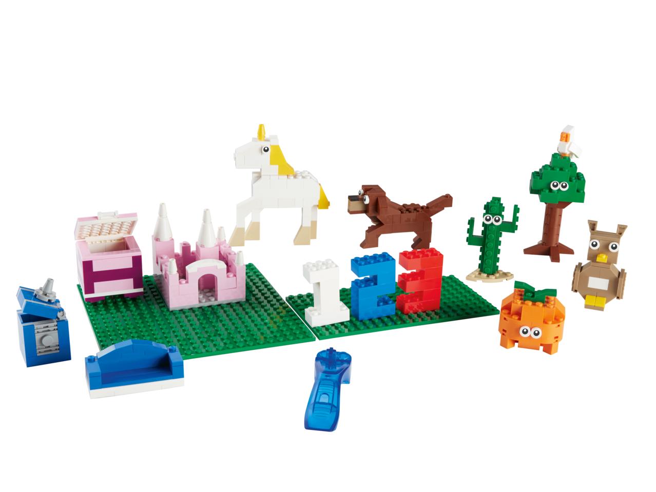 Building Bricks and Plate Set