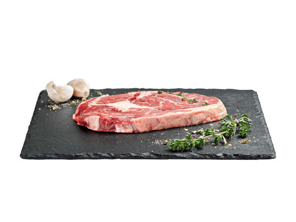 Steak Rib Eye de bœuf de pâturage bio (uniquement en Suisse romande et alémanique)