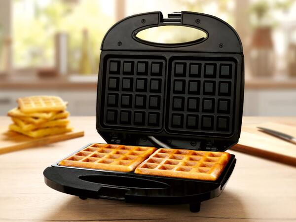 Sandwich Toaster/Waffle Maker