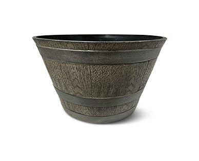 Gardenline Whiskey Barrel Planter