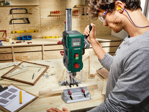 Bench Pillar Drill with Electronic Speed Control