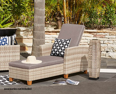 Wicker Sunlounger