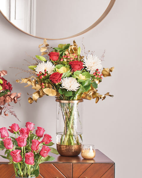 Golden Christmas Bouquet