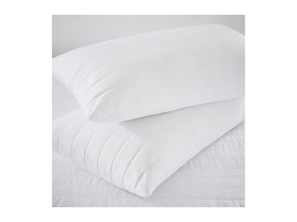 Silentnight Essentials Hollowfibre Pillow Pair