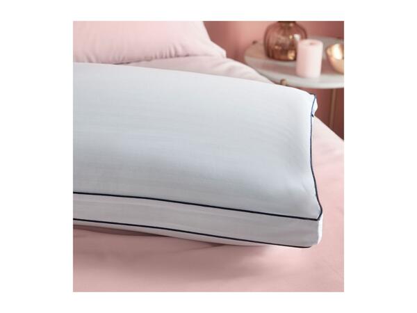Silentnight Hotel Collection Box Pillow