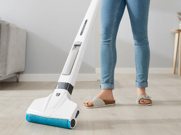 Cordless Hard Floor Cleaner