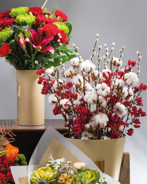 Deck The Halls Bouquet