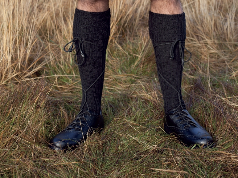 GOLD BROTHERS 8 Yard Kilt/ Kilt Socks