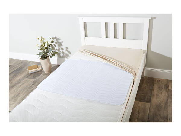 Livarno Home Waterproof Mattress Protector