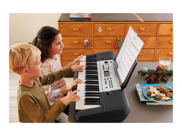 Yamaha Keyboard