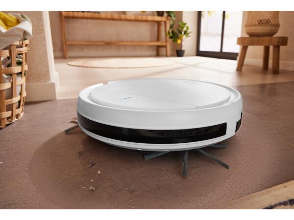Robot vacuum cleaner