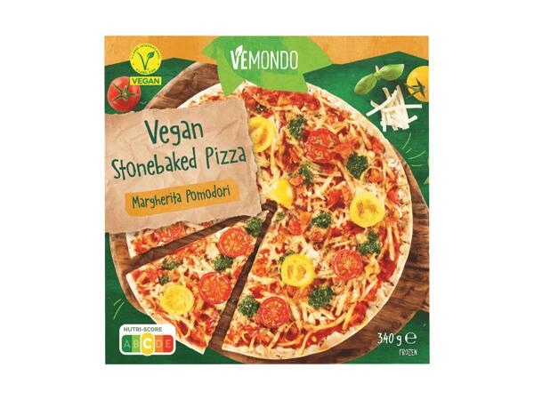 Pizza végane cuite au four à pierre