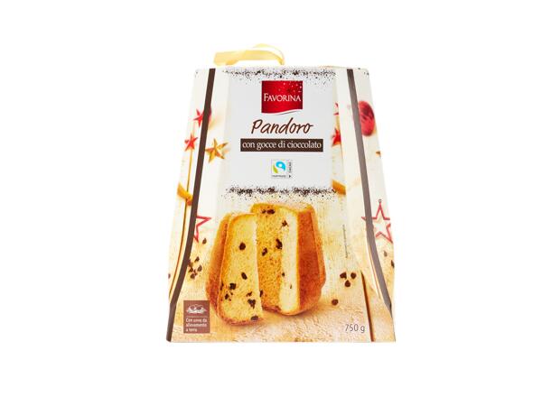 Pandoro with chocolate chips
