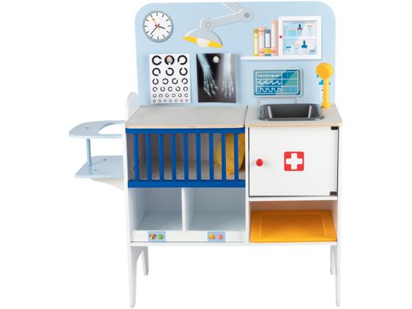 2-in-1 Baby Clinic and Vets