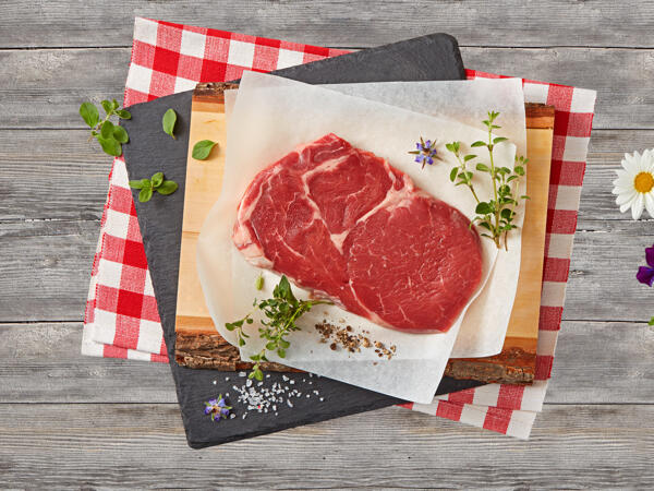 Côte couverte Rib-Eye de bœuf de pâturage bio