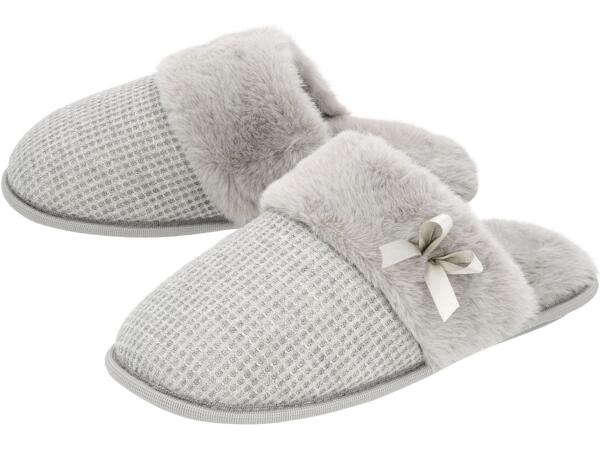 Ladies' Slippers