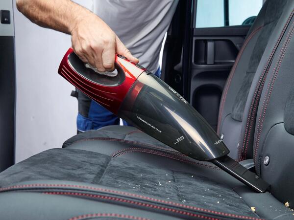 7.4V Wet & Dry Vacuum Cleaner