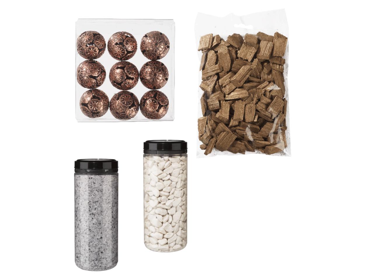 MELINERA Scatter Decorations