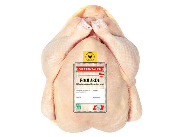 Frische Poularde bratfertig