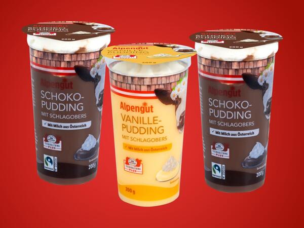 Pudding mit Schlagobers