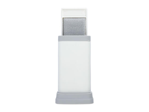 Aquapur Self Cleaning Garment Brush Set