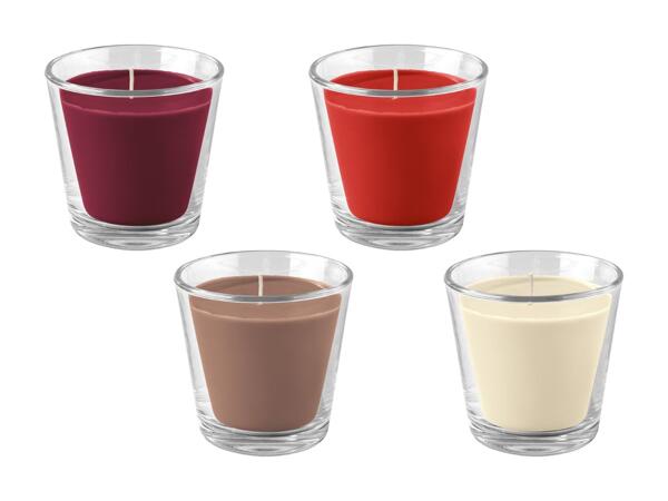 Candela profumata in bicchiere