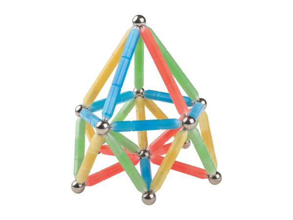 Playtive Glow in the Dark Magnetic Building Set