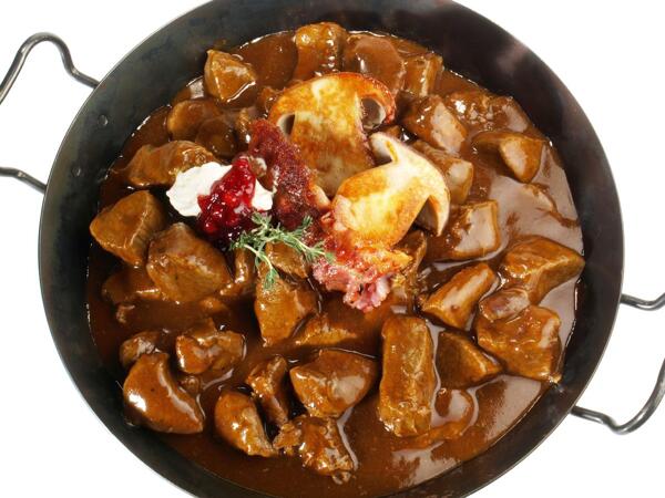 Frisches Rehgulasch