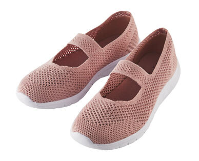 Women's Casual Comfort Shoes