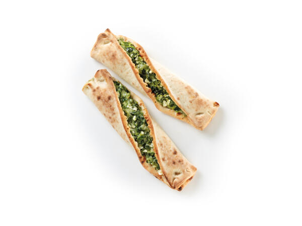 Bread Plait with Spinach and Feta Cheese