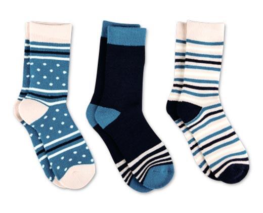 Adventuridge 
 Men's or Ladies' 3-Pair Outdoor Socks