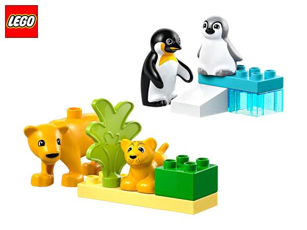 Wild Animal Families: Penguins & Lions Play Set