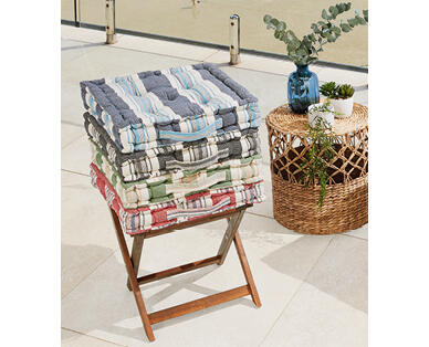 Box Cushion