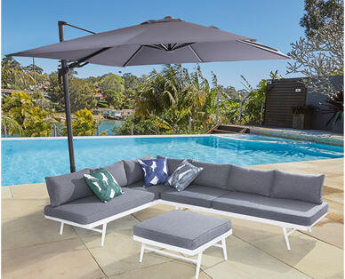 3m Square Cantilever Umbrella