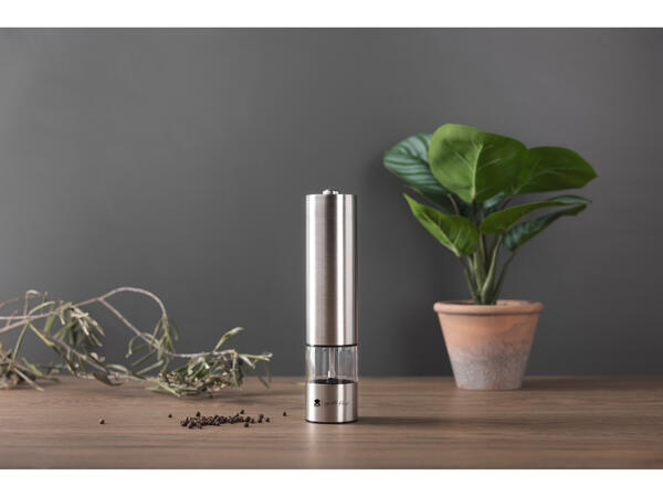 Electric Salt and Pepper Mill