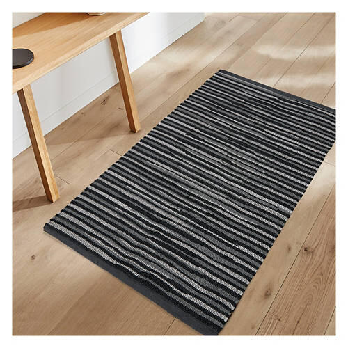 30" x 46" Hand Woven Chindi Rug - Black