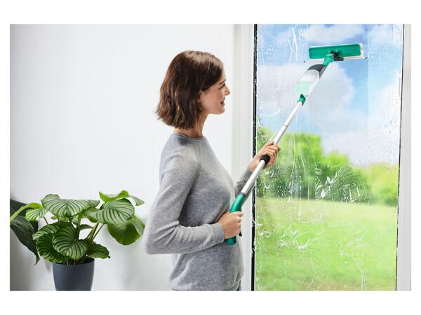 Window Cleaner