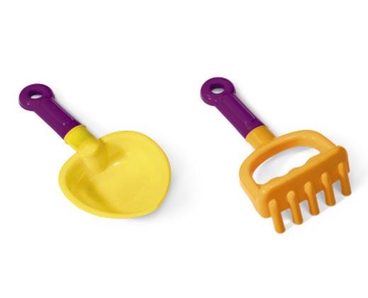 Step2 
 Children's Indoor/Outdoor Wheelbarrow