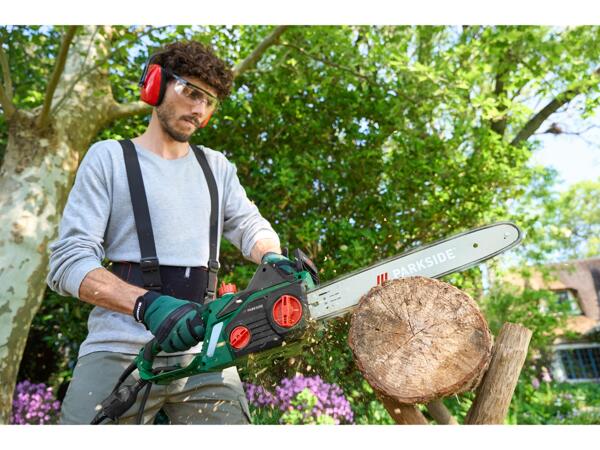 2200W Electric Chainsaw