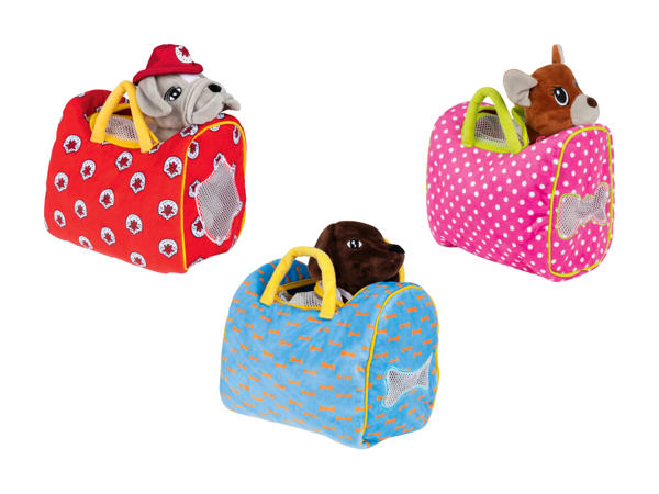 Peluche dans son sac de transport