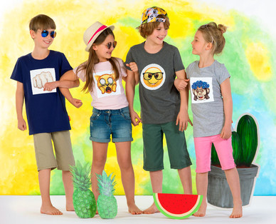 EMOJI Kinder-Zauber-T-Shirt by emoji™