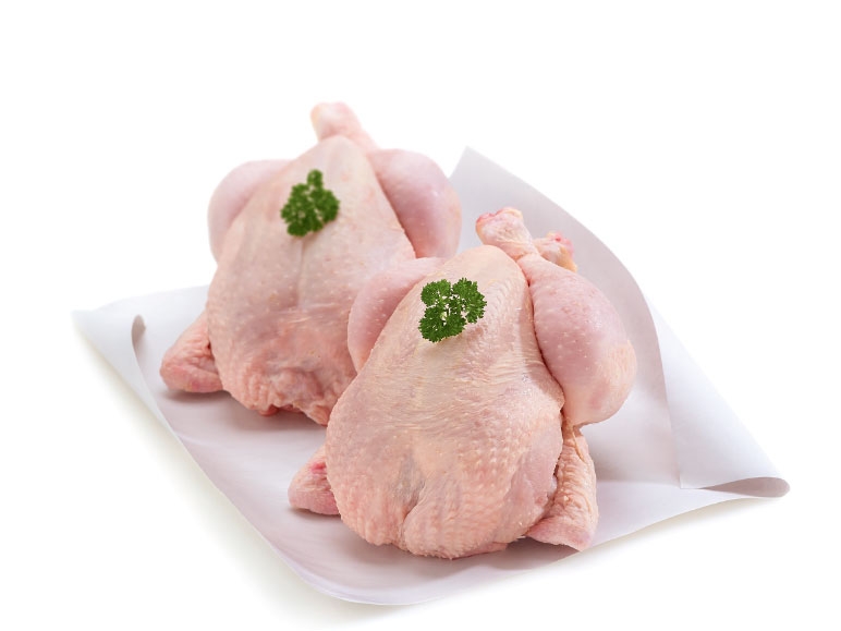 Frische Brathähnchen
