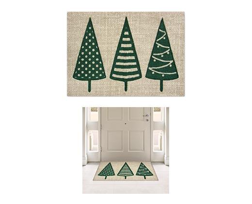 Merry Moments 
 26" x 36" Holiday Artisan Accent Rug