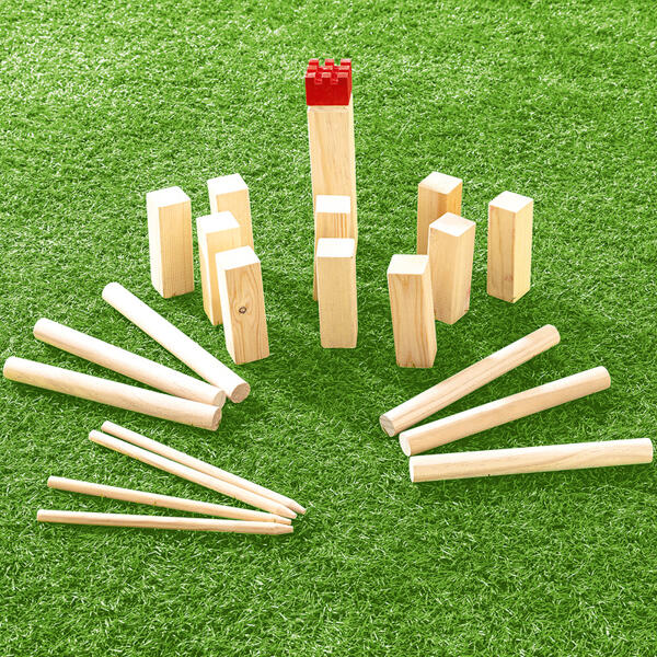 Kubb-Wurfspiel