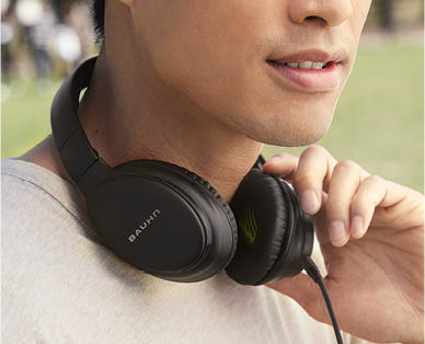 Noise Cancelling Headphones