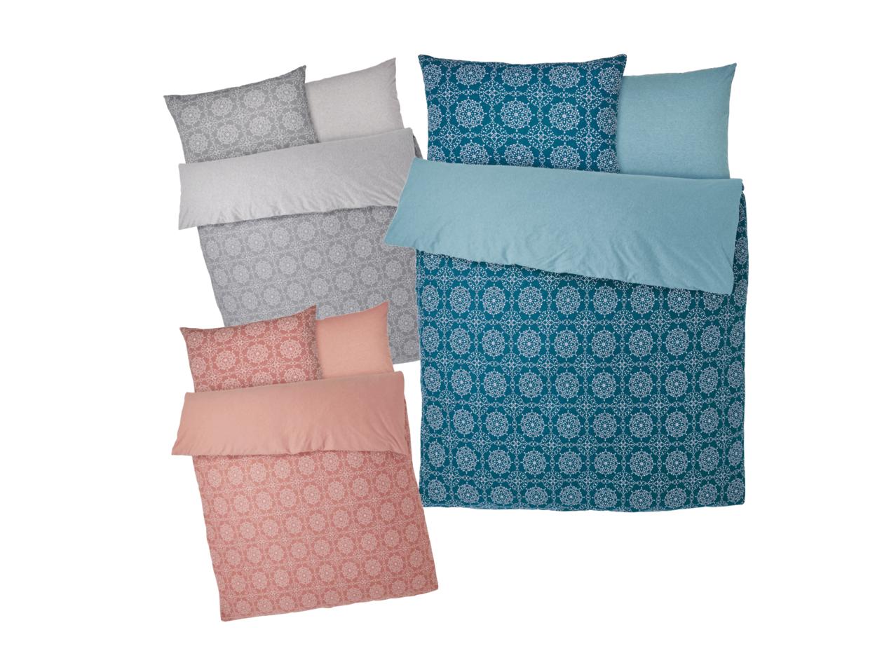 MERADISO(R) Reversible Jersey Bedding Set