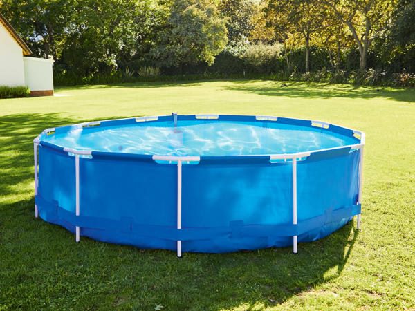 Trädgårdspool1